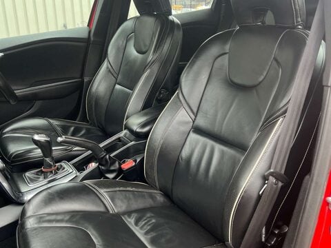 Volvo V40 2.0 V40 R-Design Nav+ D2 5dr 2