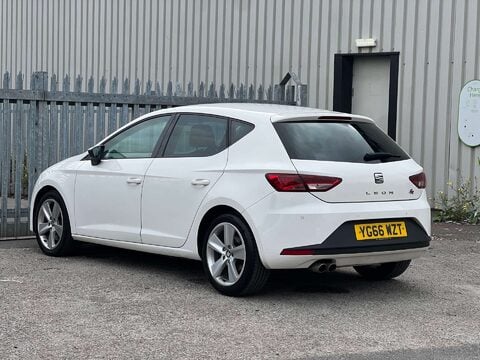 SEAT Leon 2.0 Leon FR Technology TDI 5dr 9