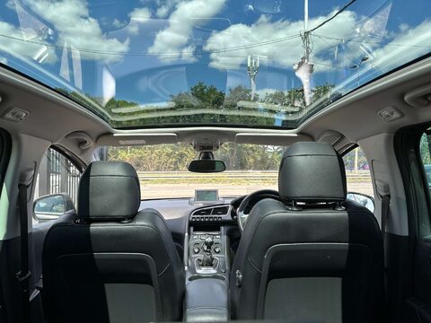 Peugeot 3008 1.6 3008 Allure Blue HDi S/S 5dr 3