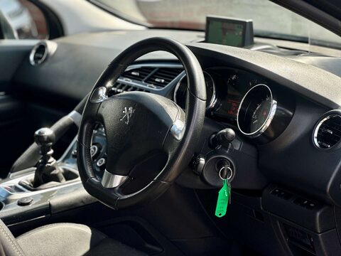 Peugeot 3008 1.6 3008 Allure Blue HDi S/S 5dr 6
