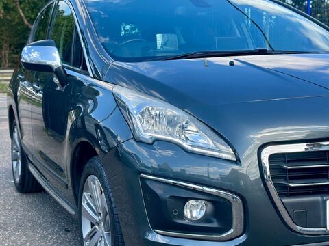 Peugeot 3008 1.6 3008 Allure Blue HDi S/S 5dr 29