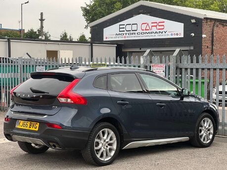 Volvo V40 2.0 V40 Cross Country Professional D3 5dr 3