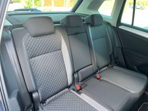 Volkswagen Tiguan 2.0 Tiguan SE TDI BlueMotion Technology 5dr 22