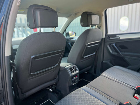 Volkswagen Tiguan 2.0 Tiguan SE TDI BlueMotion Technology 5dr 26