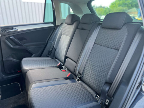 Volkswagen Tiguan 2.0 Tiguan SE TDI BlueMotion Technology 5dr 25
