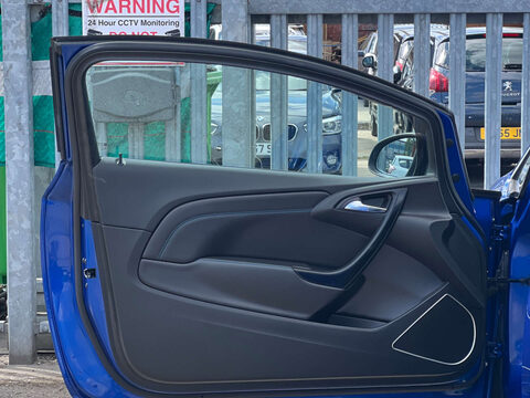 Vauxhall Astra 2.0 Astra VXR 3dr 48