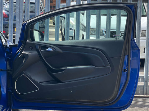 Vauxhall Astra 2.0 Astra VXR 3dr 49