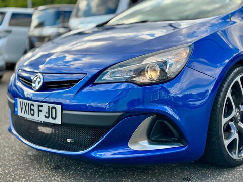 Vauxhall Astra 2.0 Astra VXR 3dr 30
