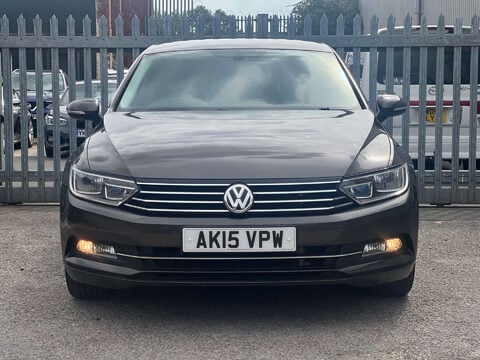 Volkswagen Passat 2.0 Passat SE Business TDI BlueMotion Technology 4dr 2