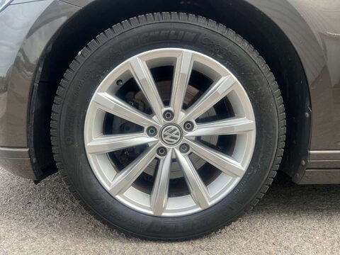 Volkswagen Passat 2.0 Passat SE Business TDI BlueMotion Technology 4dr 63