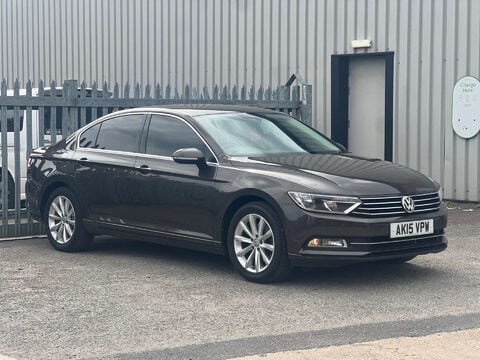 Volkswagen Passat 2.0 Passat SE Business TDI BlueMotion Technology 4dr 24