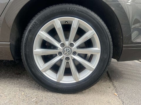 Volkswagen Passat 2.0 Passat SE Business TDI BlueMotion Technology 4dr 66