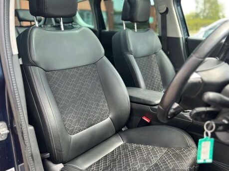 Peugeot 3008 1.6 3008 Allure Blue HDi S/S Auto 5dr 1
