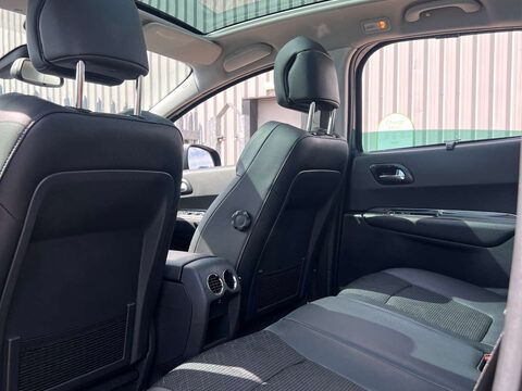 Peugeot 3008 1.6 3008 Allure Blue HDi S/S Auto 5dr 37