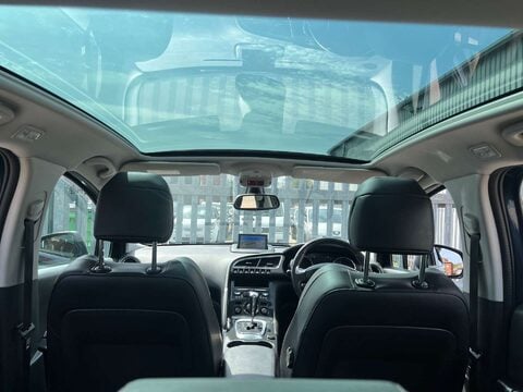 Peugeot 3008 1.6 3008 Allure Blue HDi S/S Auto 5dr 39