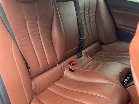 BMW 6 Series 3.0 640d M Sport Auto 4dr 25