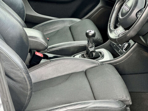 Audi Q3 2.0 Q3 S Line TDI 5dr 8