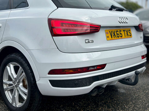 Audi Q3 2.0 Q3 S Line TDI 5dr 37