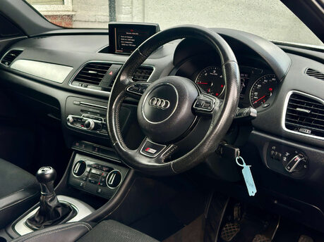 Audi Q3 2.0 Q3 S Line TDI 5dr 4