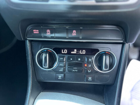 Audi Q3 2.0 Q3 S Line TDI 5dr 37