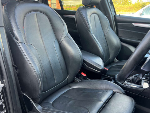 BMW 2 Series 2.0 220D xDrive M Sport Auto 4WD 5dr 34