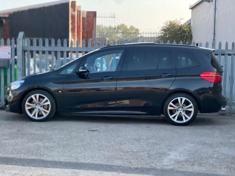 BMW 2 Series 2.0 220D xDrive M Sport Auto 4WD 5dr 55