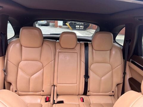 Porsche Cayenne 3.0 V6 E-Hybrid S Platinum Edition SUV 5dr Petrol Plug-in Hybrid TiptronicS 64