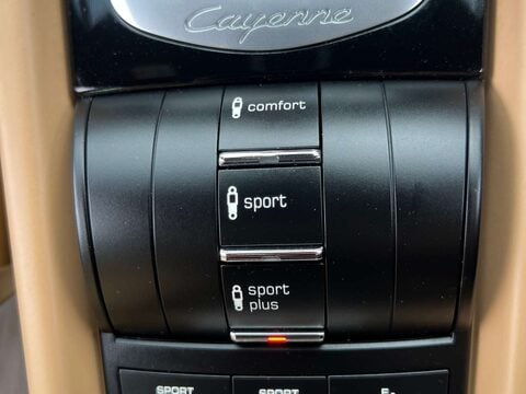 Porsche Cayenne 3.0 V6 E-Hybrid S Platinum Edition SUV 5dr Petrol Plug-in Hybrid TiptronicS 73