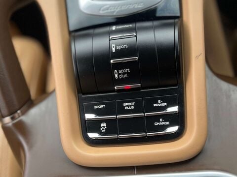 Porsche Cayenne 3.0 V6 E-Hybrid S Platinum Edition SUV 5dr Petrol Plug-in Hybrid TiptronicS 59
