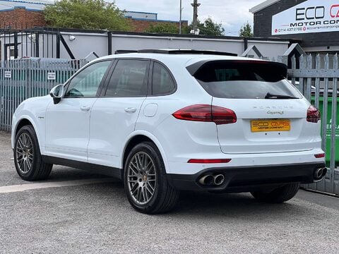 Porsche Cayenne 3.0 V6 E-Hybrid S Platinum Edition SUV 5dr Petrol Plug-in Hybrid TiptronicS 14