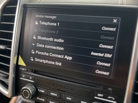 Porsche Cayenne 3.0 V6 E-Hybrid S Platinum Edition SUV 5dr Petrol Plug-in Hybrid TiptronicS 81