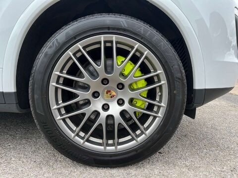 Porsche Cayenne 3.0 V6 E-Hybrid S Platinum Edition SUV 5dr Petrol Plug-in Hybrid TiptronicS 54
