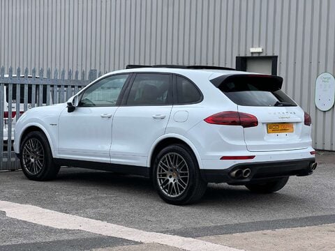 Porsche Cayenne 3.0 V6 E-Hybrid S Platinum Edition SUV 5dr Petrol Plug-in Hybrid TiptronicS 13