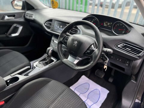 Peugeot 308 1.6 308 Active SW Blue HDi S/S Auto 5dr 2