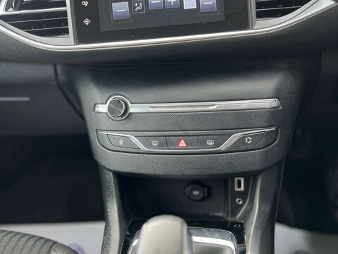 Peugeot 308 1.6 308 Active SW Blue HDi S/S Auto 5dr 32