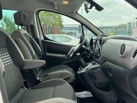Citroen Berlingo +LEFT HAND DRIVE+1.6 VTi Multispace MPV 5dr Petrol Manual Euro 6 (95 ps) 31