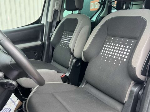 Citroen Berlingo +LEFT HAND DRIVE+1.6 VTi Multispace MPV 5dr Petrol Manual Euro 6 (95 ps) 38