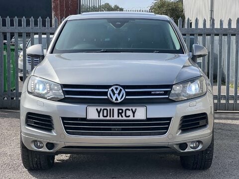 Volkswagen Touareg 3.0h TSI V6 Hybrid SUV 5dr Petrol Hybrid Tiptronic 4WD Euro 5 (s/s) (333 ps 6