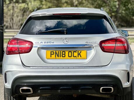 Mercedes-Benz GLA 2.1 GLA 220 AMG Line Premium+ D 4Matic Auto 4WD 5dr 3