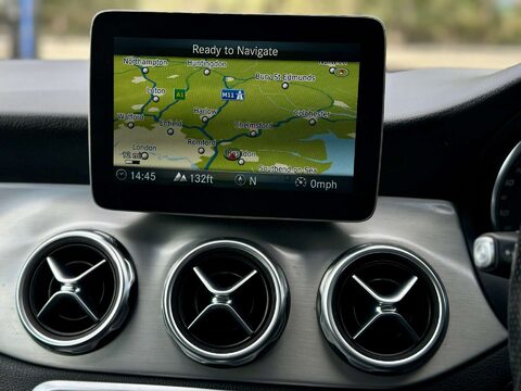 Mercedes-Benz GLA 2.1 GLA 220 AMG Line Premium+ D 4Matic Auto 4WD 5dr 54