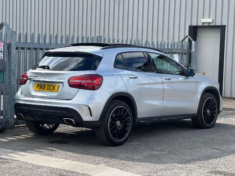 Mercedes-Benz GLA 2.1 GLA 220 AMG Line Premium+ D 4Matic Auto 4WD 5dr 8