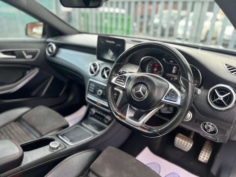 Mercedes-Benz GLA 2.1 GLA 220 AMG Line Premium+ D 4Matic Auto 4WD 5dr 3