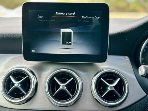 Mercedes-Benz GLA 2.1 GLA 220 AMG Line Premium+ D 4Matic Auto 4WD 5dr 57