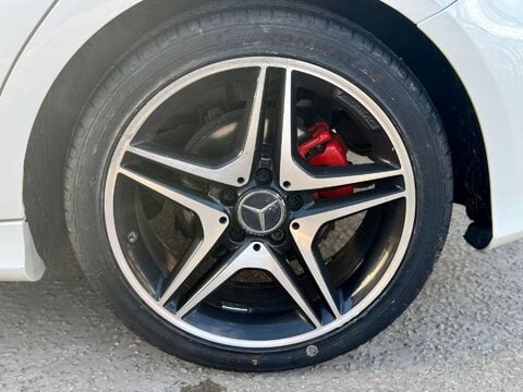 Mercedes-Benz A Class 2.1 A200 AMG Night Edition CDi Auto 5dr 47