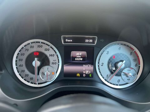 Mercedes-Benz A Class 2.1 A200 AMG Night Edition CDi Auto 5dr 37