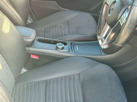 Mercedes-Benz A Class 2.1 A200 AMG Night Edition CDi Auto 5dr 8