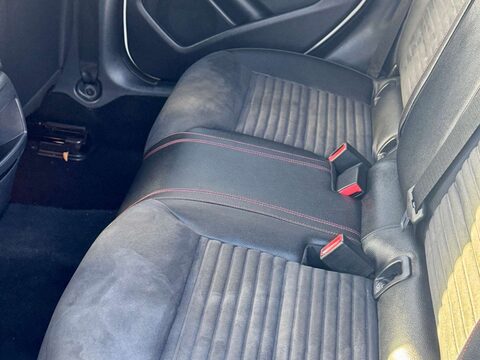 Mercedes-Benz A Class 2.1 A200 AMG Night Edition CDi Auto 5dr 19