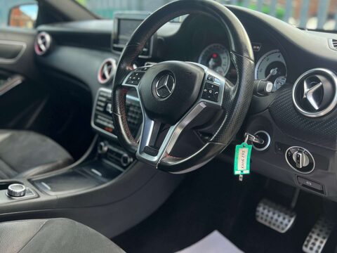 Mercedes-Benz A Class 2.1 A200 AMG Night Edition CDi Auto 5dr 2
