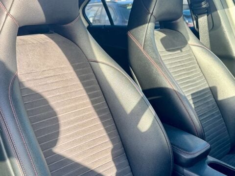 Mercedes-Benz A Class 2.1 A200 AMG Night Edition CDi Auto 5dr 7