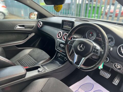 Mercedes-Benz A Class 2.1 A200 AMG Night Edition CDi Auto 5dr 19